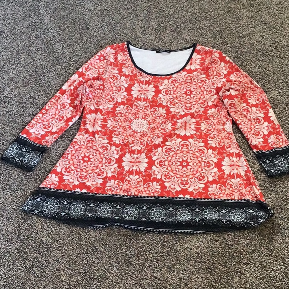 Lily red, white, black tunic SZ 1XL
